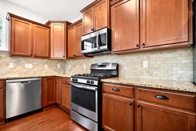 570 Rosings Drive, Summerville, SC 29483