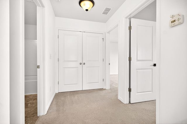 570 Rosings Drive, Summerville, SC 29483