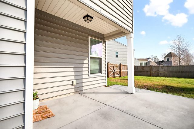 570 Rosings Drive, Summerville, SC 29483