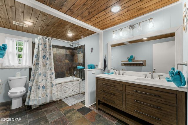 5722 Pinetree Avenue, Panama City Beach, FL 32408