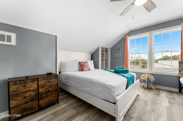 5722 Pinetree Avenue, Panama City Beach, FL 32408