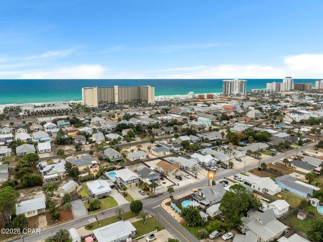 5722 Pinetree Avenue, Panama City Beach, FL 32408