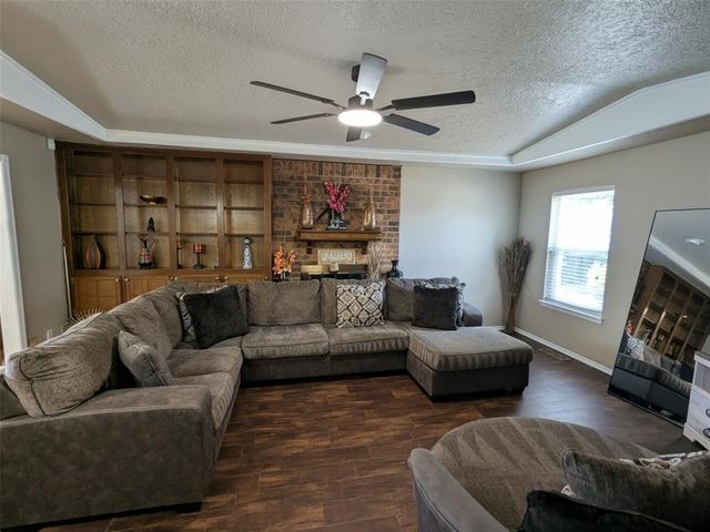 3512 Tiffany Drive, Moore, OK 73160