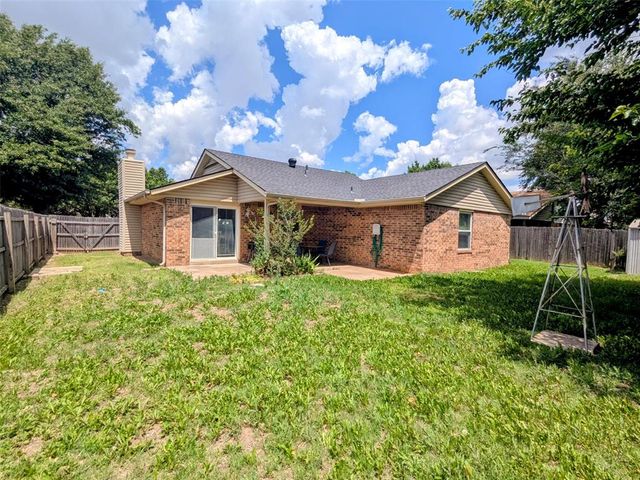 3512 Tiffany Drive, Moore, OK 73160