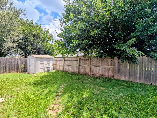 3512 Tiffany Drive, Moore, OK 73160