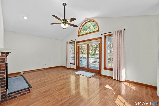 1325 Farmington Avenue 54, Bristol, CT 06010