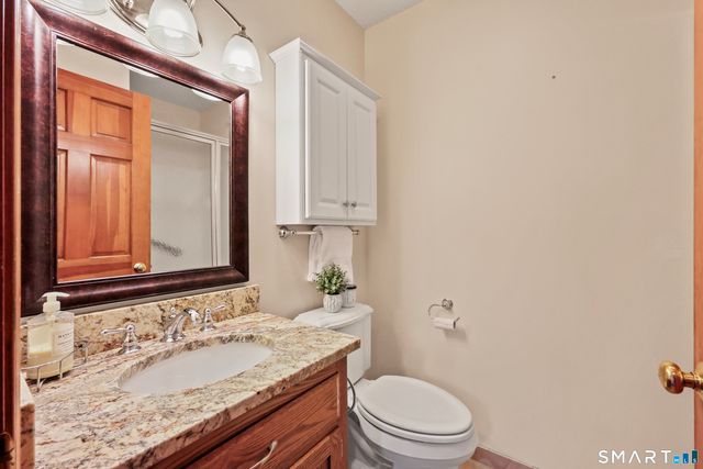 1325 Farmington Avenue 54, Bristol, CT 06010