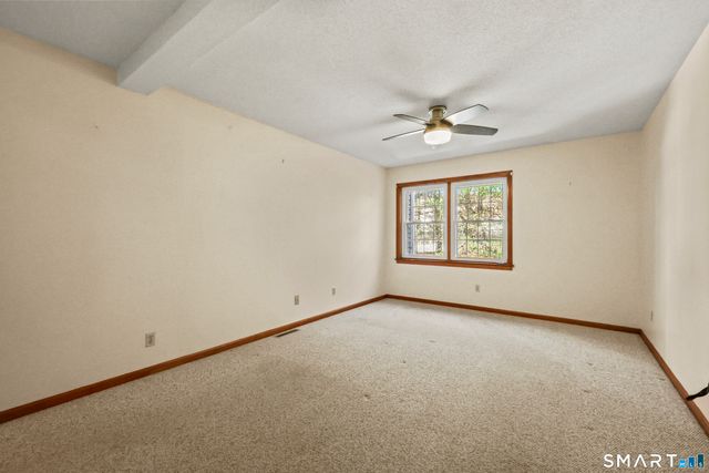 1325 Farmington Avenue 54, Bristol, CT 06010