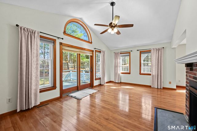 1325 Farmington Avenue 54, Bristol, CT 06010