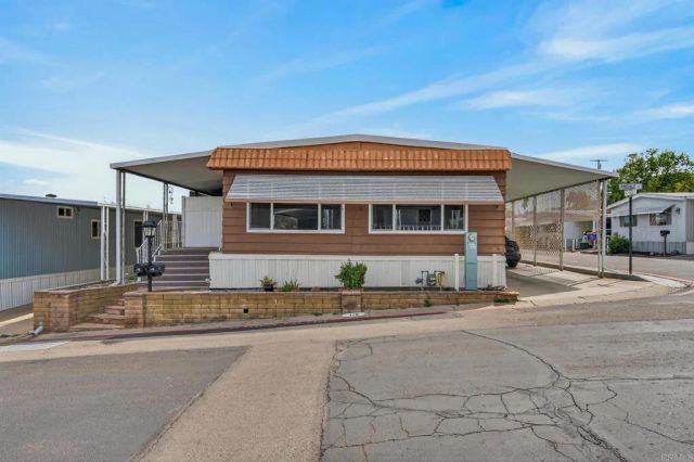 8701 Mesa SPC 116, Santee, CA 92071