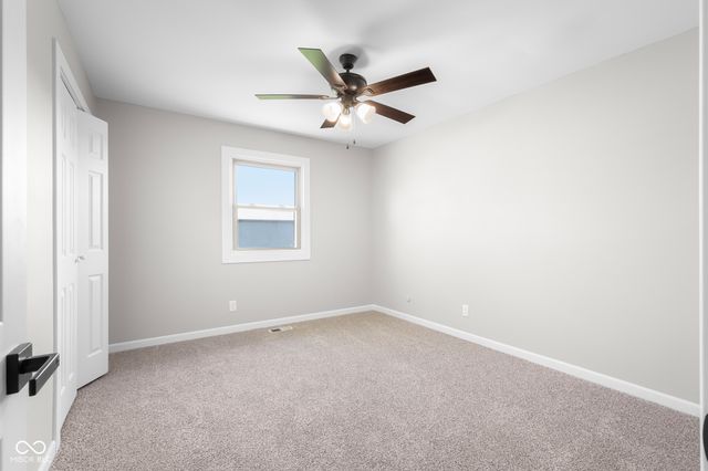 15841 E 265 N, Columbus, IN 47203