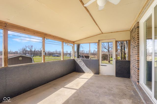 15841 E 265 N, Columbus, IN 47203