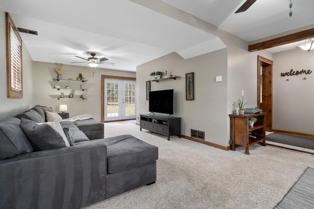 385 N Old State Road, Delaware, OH 43015