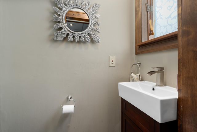 385 N Old State Road, Delaware, OH 43015