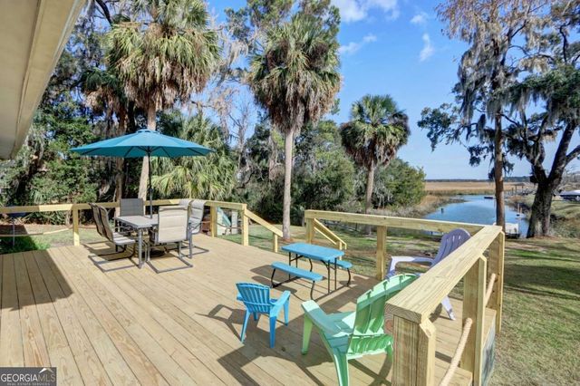 2724 Livingston Avenue, Savannah, GA 31406