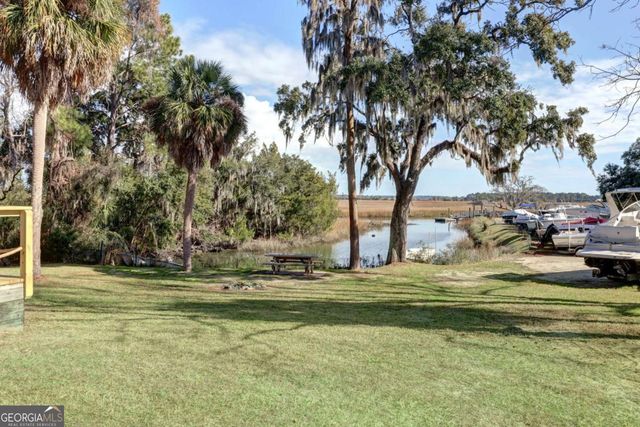 2724 Livingston Avenue, Savannah, GA 31406