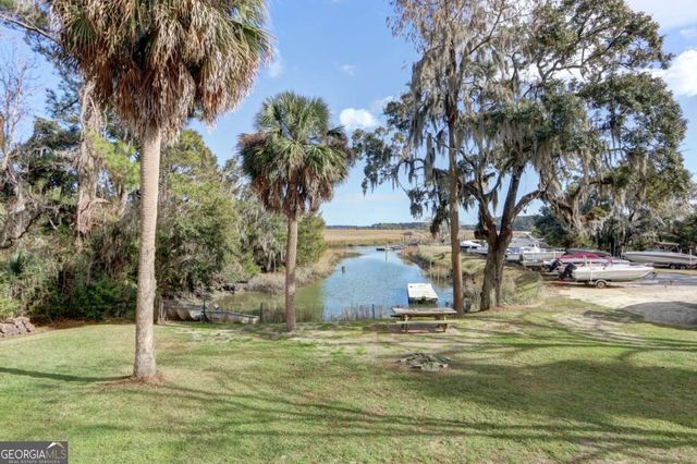 2724 Livingston Avenue, Savannah, GA 31406