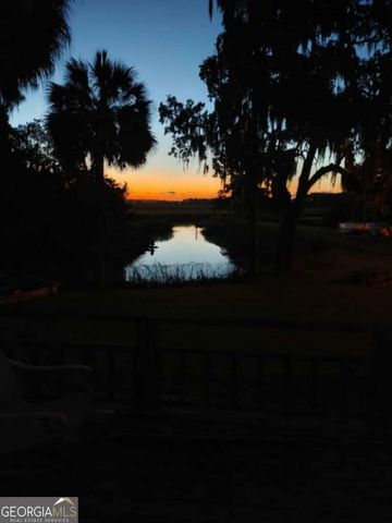 2724 Livingston Avenue, Savannah, GA 31406