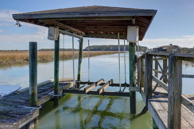 2724 Livingston Avenue, Savannah, GA 31406