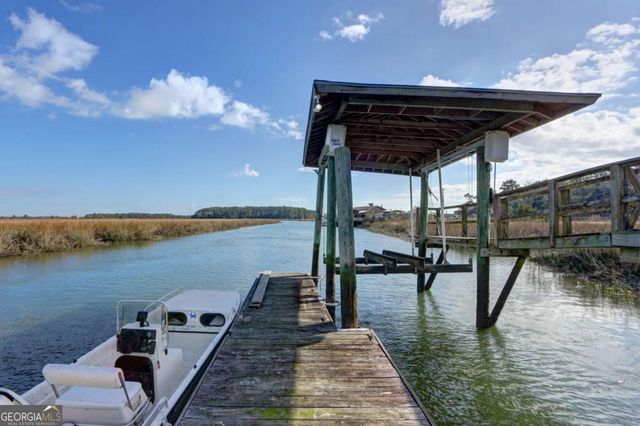 2724 Livingston Avenue, Savannah, GA 31406