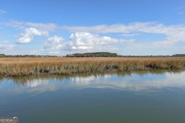 2724 Livingston Avenue, Savannah, GA 31406