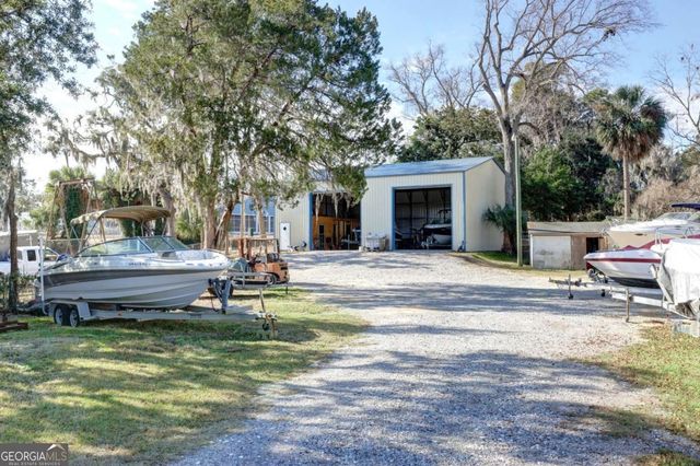 2724 Livingston Avenue, Savannah, GA 31406