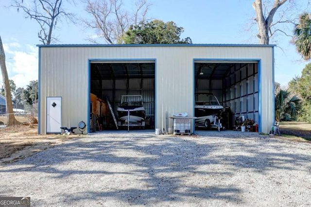 2724 Livingston Avenue, Savannah, GA 31406