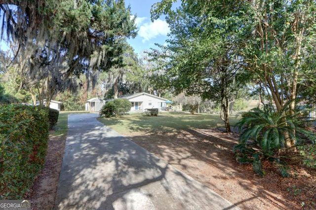 2724 Livingston Avenue, Savannah, GA 31406