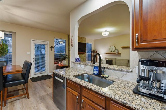 1816 O'Callahan DR, Austin, TX 78748