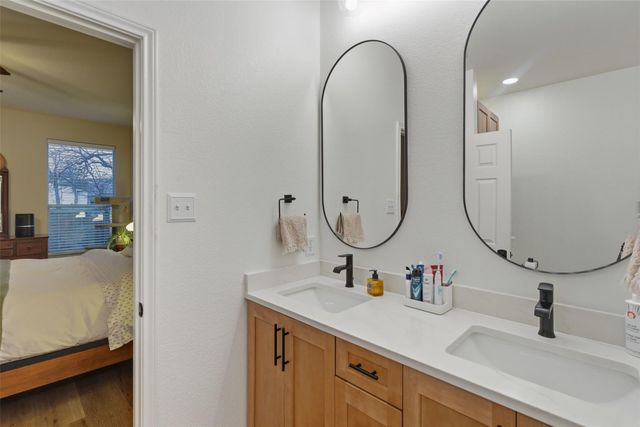 1816 O'Callahan DR, Austin, TX 78748