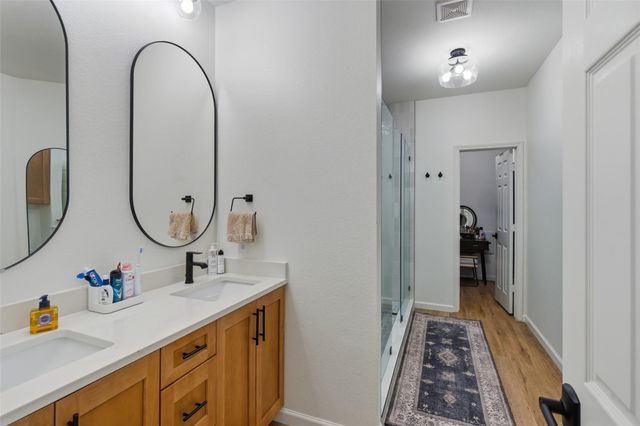 1816 O'Callahan DR, Austin, TX 78748