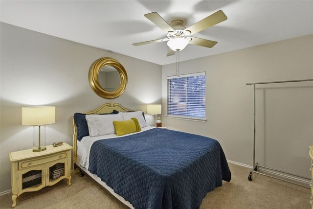 1816 O'Callahan DR, Austin, TX 78748