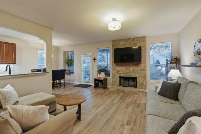 1816 O'Callahan DR, Austin, TX 78748