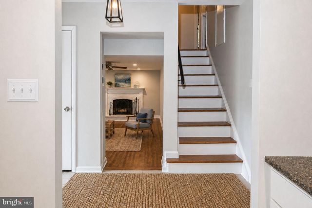 3803 STONEYBROOKE CT, Alexandria, VA 22306