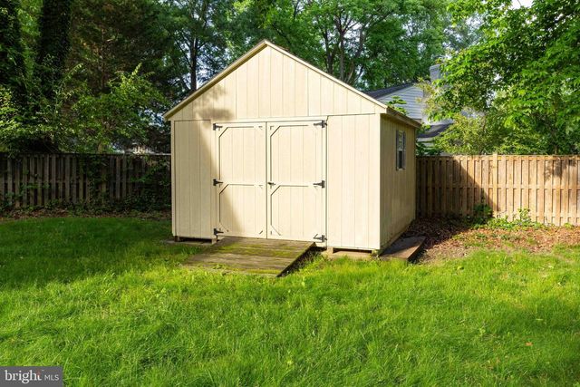 3803 STONEYBROOKE CT, Alexandria, VA 22306