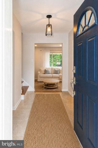 3803 STONEYBROOKE CT, Alexandria, VA 22306