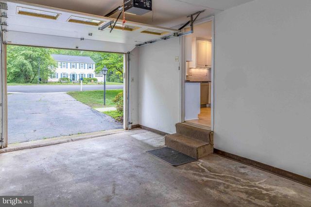 3803 STONEYBROOKE CT, Alexandria, VA 22306