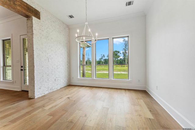 9085 Hillon Hood Rd, Denham Springs, LA 70726