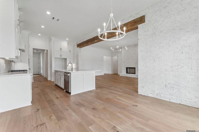 9085 Hillon Hood Rd, Denham Springs, LA 70726