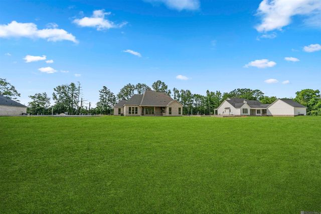 9085 Hillon Hood Rd, Denham Springs, LA 70726