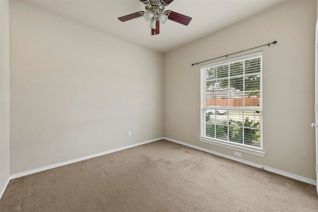 5533 Grenada Drive, Fort Worth, TX 76119