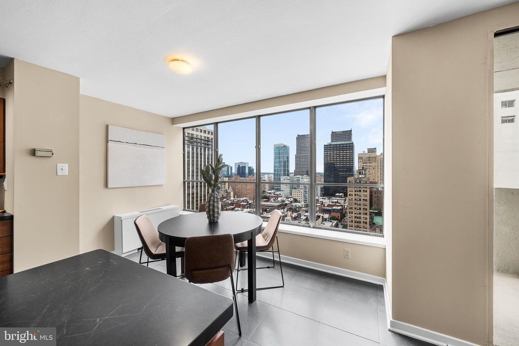 224-230 W RITTENHOUSE SQ #2116, PHILADELPHIA, PA 19103 — photo 4