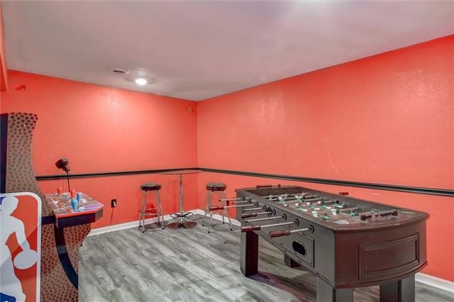 1309 NE 95th Terrace, Kansas City, MO 64155