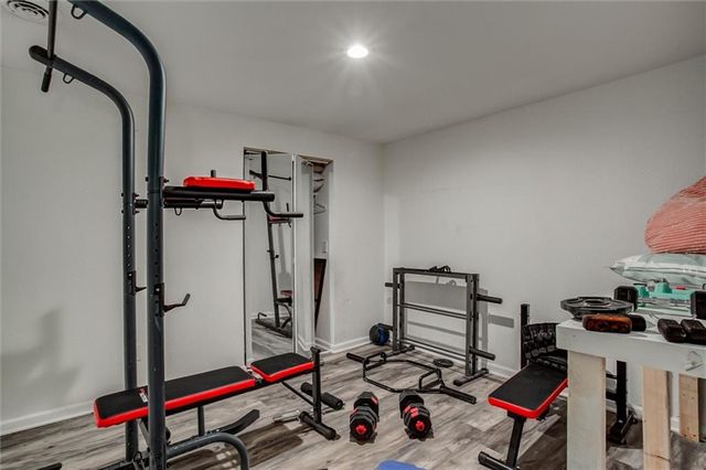 1309 NE 95th Terrace, Kansas City, MO 64155