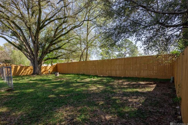 1891 Erlanger Dr, Baton Rouge, LA 70816