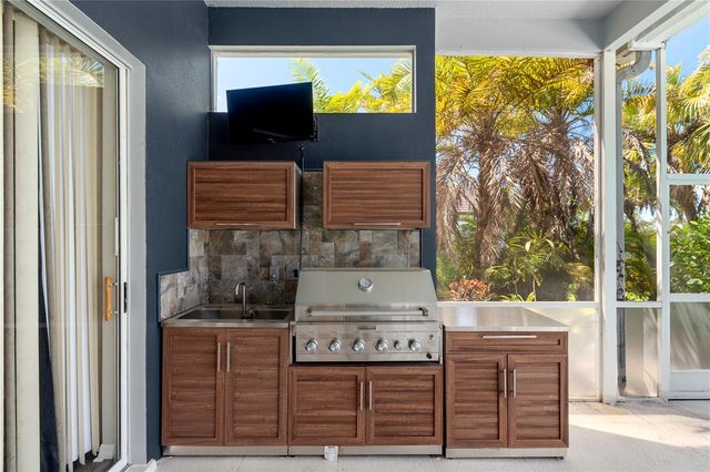 7114 RIVER CLUB BOULEVARD, Bradenton, FL 34202