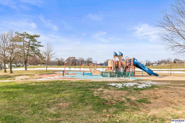 3219 S 122nd Street, Omaha, NE 68144