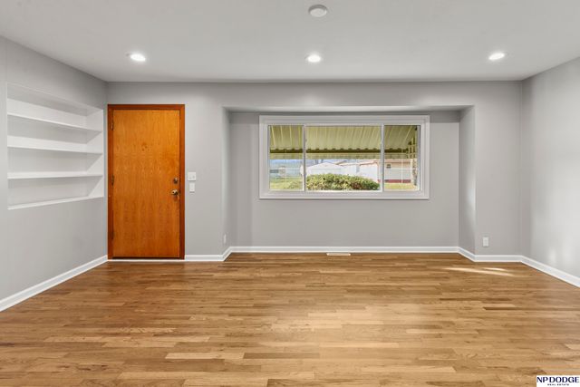 3219 S 122nd Street, Omaha, NE 68144