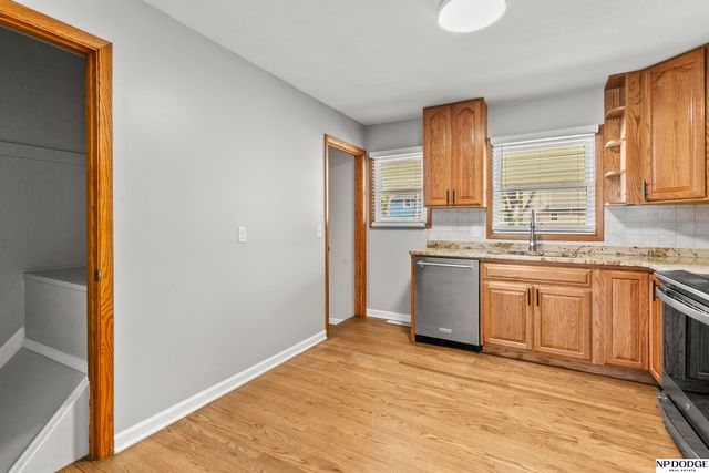 3219 S 122nd Street, Omaha, NE 68144