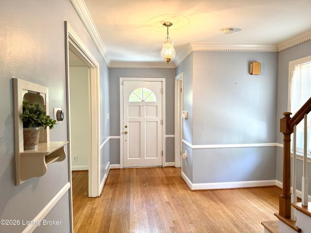 4009 Saint Germaine Ct, Norbourne Estates, KY 40207